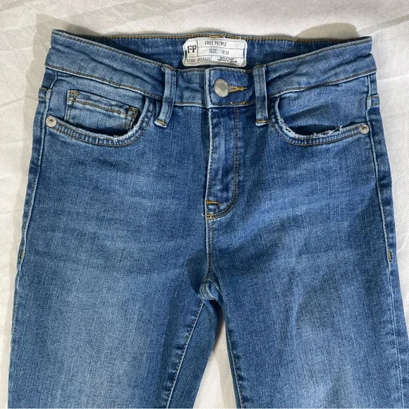 FP Free People Skinny Jeans Women's Size W24 Blue Mid Rise Medium Wash 5-Pocket - Picture 5 of 14